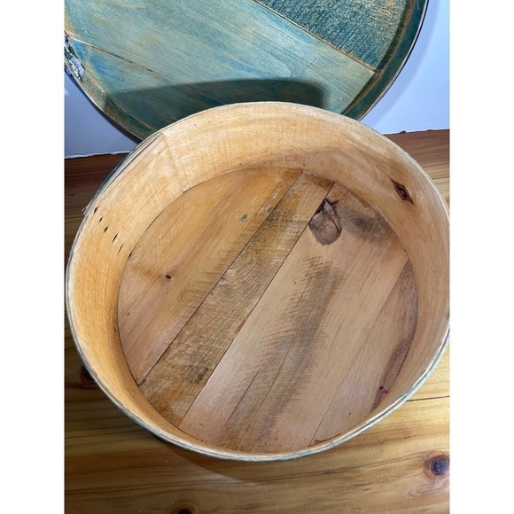 PRIMATIVE Wood Round Shaker Style Cheese Box Bent Wood Hat Pantry Box with Lid - Picture 6 of 9